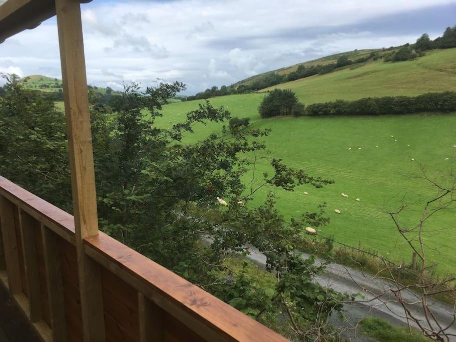 Cabin Pren , Darowen , Machynlleth 아파트 외부 사진